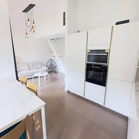 Charming Duplex, Pool, Sea View Ii *